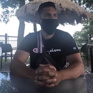 Meet your Posher, Lucas